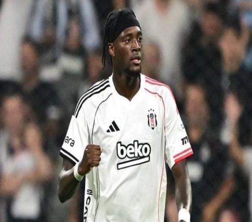 斯基拉：維拉正在商談簽下亞伯拉罕，球員愿意重返英超