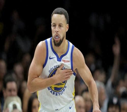 第400場！庫里又創(chuàng)造NBA歷史第一紀錄，37歲年薪5960萬是有原因的