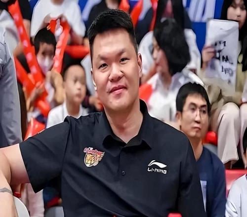 廣東宏遠今日早報！徐杰最新傷情，朱芳雨深夜發(fā)聲，挖出最大水貨