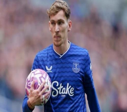 記者：維拉、森林、紐卡爭(zhēng)奪明夏合同到期的埃弗頓中場(chǎng)加納