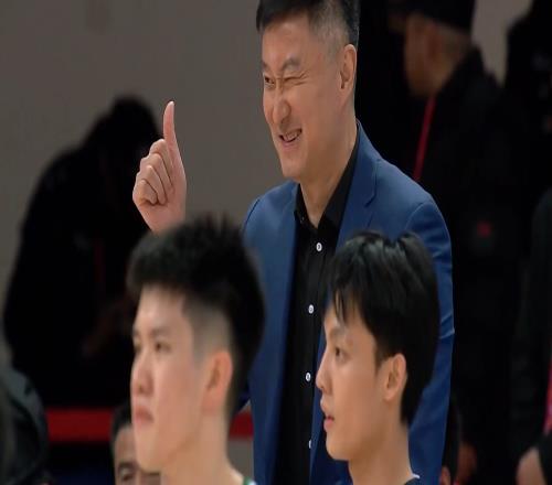 24分大勝天津！8連勝登頂！廣東4人滿分，杜鋒還收獲2個利好消息