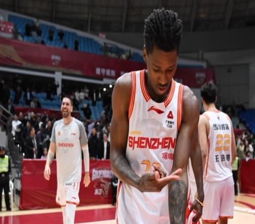 CBA一夜上演雙絕殺！廣東苦主慘遭反絕殺：深圳無愧第1絕殺大隊