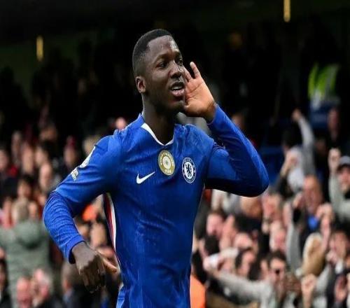 切爾西名宿：凱塞多值2億英鎊，在防守端他是一個(gè)絕對的天才