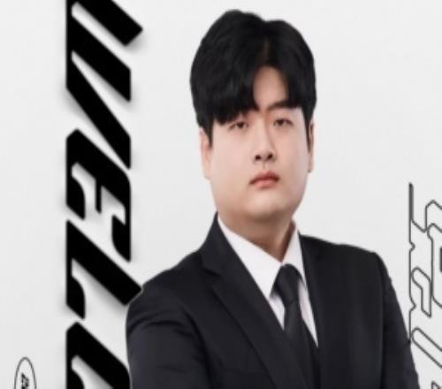 直接簽三年！韓媒爆料：Ryu將從2026起連續(xù)3年擔(dān)任GEN監(jiān)督