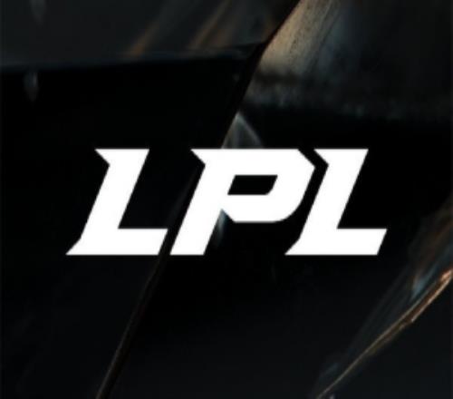 圈內(nèi)人：有個選手續(xù)短約避免進(jìn)池子后續(xù)俱樂部可能用其交換選手