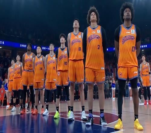 隨著廣東大勝遼寧，廣廈險(xiǎn)勝，北京爆冷輸球，CBA最新積分榜有變