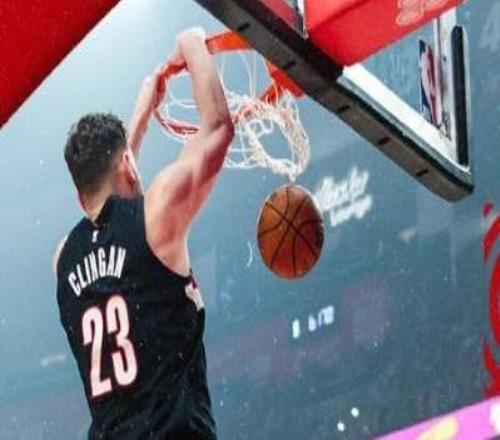 兩極分化，克林根正負(fù)值23全場最低，羅威正負(fù)值+15全隊(duì)最高