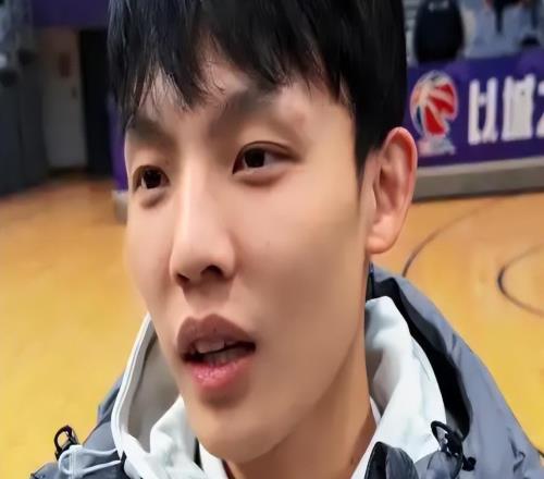 CBA三消息：徐杰傷病更新，胡明軒沖全明星票王，邱彪或遭重罰