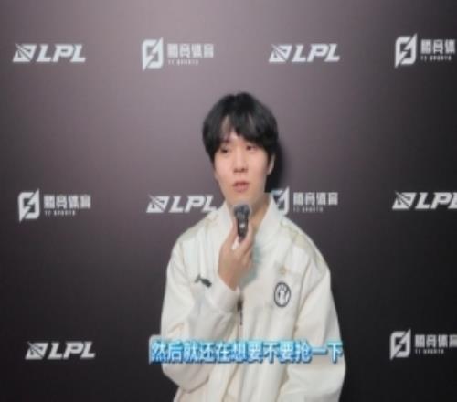 以前你对杰克可不这样啊!Rookie:嘎子好不容易碰到爽局就给他吧