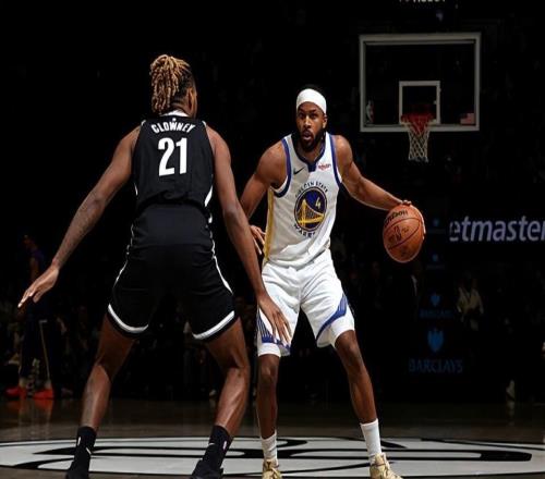 又一次打出災難表現，勇士應該讓側翼新星去板凳席上清醒清醒