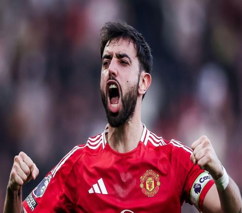 TA：曼聯(lián)有B費(fèi)1年選擇續(xù)約條款，沙特、歐洲一些俱樂部關(guān)注他