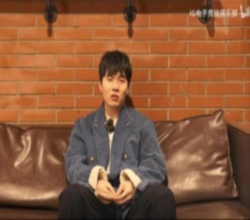 Rookie：打T1可惜沒有幫助隊(duì)友拿下勝利，讓我比較難過