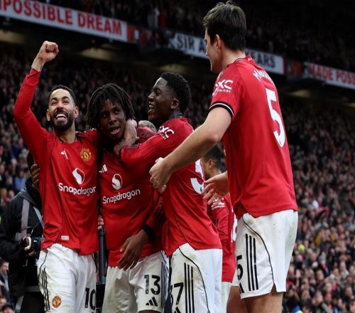 20！卡里克首秀完勝瓜帥曼聯(lián)復(fù)仇曼城重返英超前四+助攻阿森納