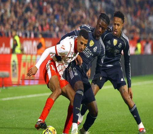 狀態(tài)低迷遭遇三連平，皇馬丟掉西甲積分榜榜首