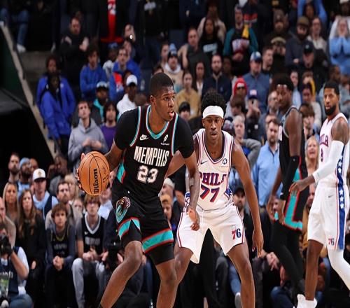 攻防兩端都有出色的表現，可惜灰熊側翼新星關(guān)鍵時(shí)刻拿不到球了