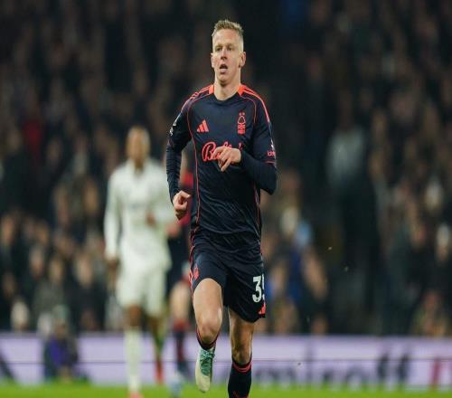 荷蘭電訊報：津琴科周二體檢，阿賈克斯還想和他簽長期合同