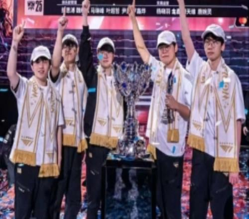 史無前例的榮耀！OGK三人同時把三連冠放在ins置頂