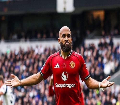 英超：曼聯(lián)96分鐘絕平熱刺，艱難搶回1分