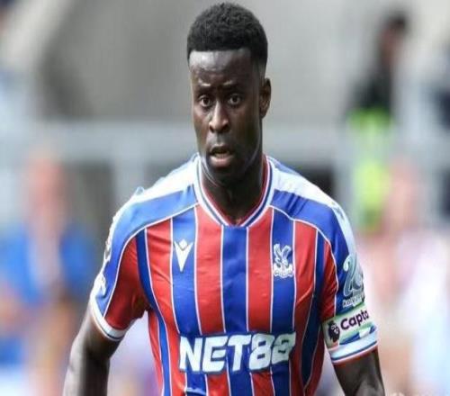 記者：巴薩尋找一名可靠的中衛(wèi)，正密切關(guān)注格伊