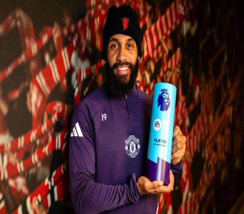 3場3球1助，曼聯(lián)前鋒姆伯莫當(dāng)選英超10月最佳球員