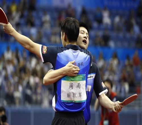 樊振東戰(zhàn)勝周雨，晉級全運會乒乓球男單16強