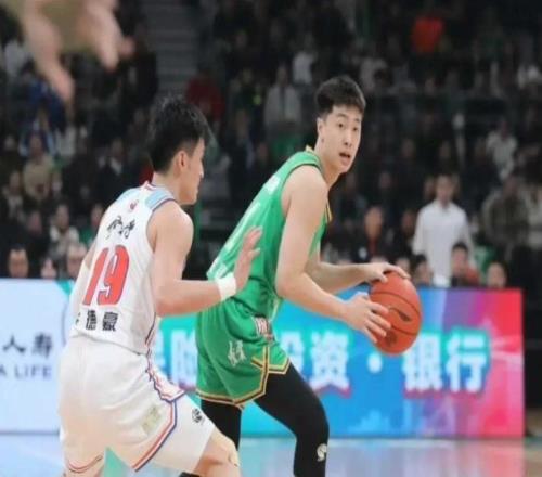 30分慘敗后再狂輸38分！遼籃被廣廈掀翻：楊鳴還能繼續(xù)啃老本嗎