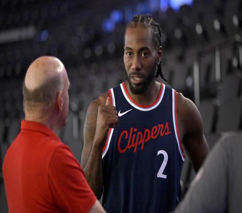 涉嫌陰陽合同規(guī)避工資帽NBA官方宣布正式調(diào)查快船和萊昂納德