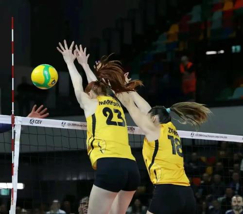 歐冠聯(lián)賽土耳其球隊壓倒意大利球隊！只因發(fā)球更好，外援更出色