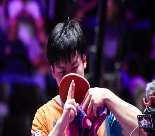 WTT法蘭克福冠軍賽：松島輝空、早田希娜分獲男女單打冠軍