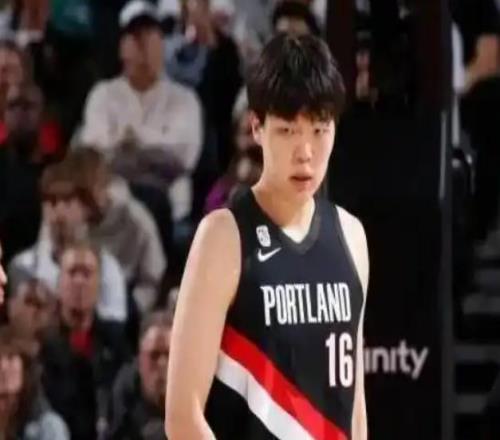 楊瀚森首次被棄用，格蘭特罰球絕殺NBA杯賽開拓者險(xiǎn)勝掘金