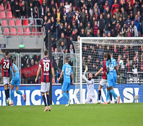 02不敵博洛尼亞，那不勒斯已經(jīng)連續三場(chǎng)比賽被零封