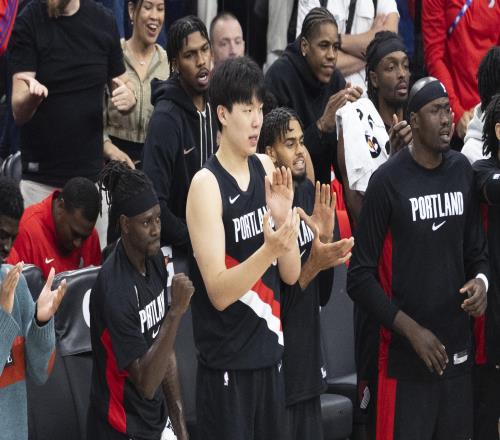 王猛：楊瀚森的速度和力量放NBA對抗下差距不小，也沒球權(quán)