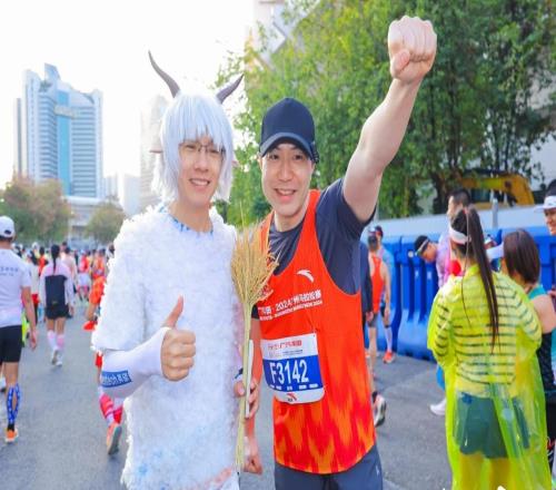正佳廣場廣馬：五度并肩，奔跑不息，共繪城市活力新圖景
