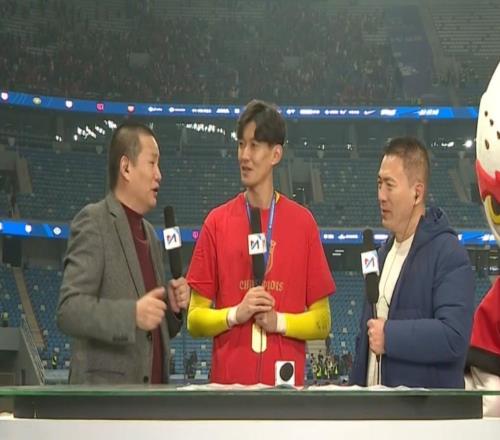 顏駿凌：這一年球隊(duì)很不容易，奪冠靠的是積累