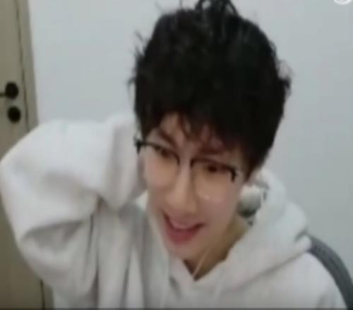 Baolan：Kanavi走了感覺LPL打野能喘口氣現(xiàn)在還是BLG被寄予厚望