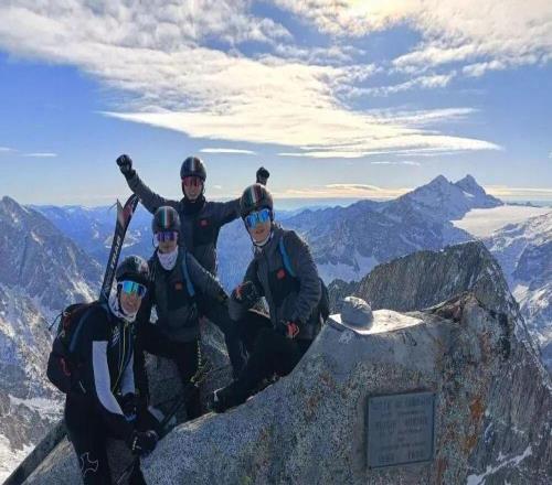 新疆雪崩事故背后：我國(guó)滑雪產(chǎn)業(yè)必須邁過的一道坎