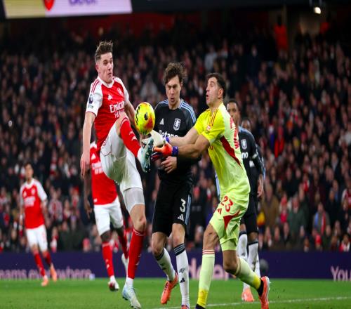 4130分鐘狂轟4球榜首大戰(zhàn)變慘案12.8億豪門4連勝半程冠軍出爐