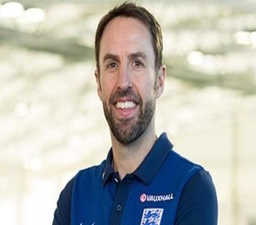 talkSPORT：若阿莫林下課曼聯(lián)可能選南門，拉爵最近與他聯(lián)系