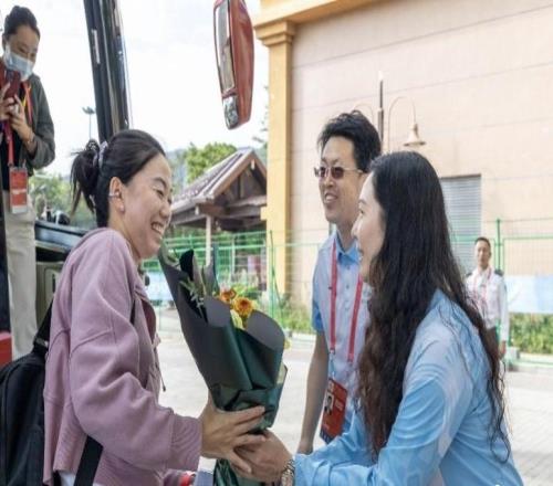 主角們來(lái)了！全國網(wǎng)球健兒陸續抵達橫琴備戰十五運會(huì )