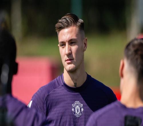 TA：謝什科已退出斯洛文尼亞國家隊名單，膝傷還在繼續(xù)評估