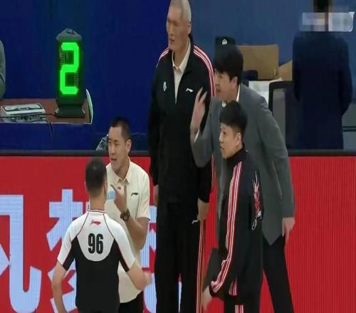 山東大勝新疆暴露三大隱患，下一輪客戰同曦迎考驗，能否殺進(jìn)八強