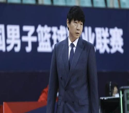 山東男籃最新消息！第三外援浮出水面，克里斯提前歸隊