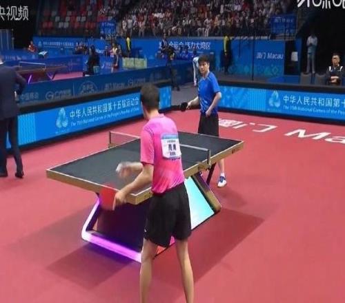 全運(yùn)會(huì)：樊振東首秀40戰(zhàn)勝周雨，晉級(jí)男單16強(qiáng)