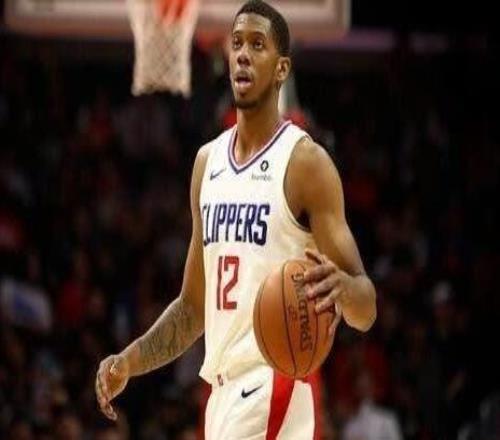 快船巔峰賽季場(chǎng)均9.7分！曝新疆男籃簽下前NBA后衛(wèi)蒂龍華萊士