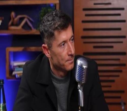 萊萬(wàn)：巴薩讓我停止進(jìn)球是真的，我猶豫過(guò)