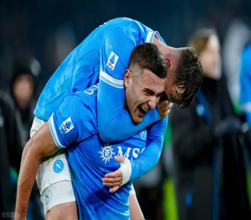 意甲最新積分戰(zhàn)報(bào)那不勒贏榜首大戰(zhàn)追上AC米蘭國(guó)米超羅馬升第3