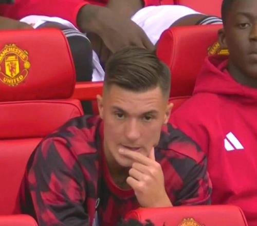 謝什科報(bào)銷曼聯(lián)才會(huì)買(mǎi)新前鋒！8500萬(wàn)簽他理由曝光，堅(jiān)信天道酬勤