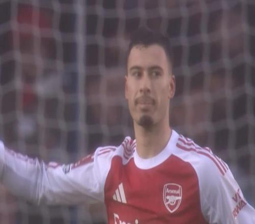 足總杯單場3球，馬丁內(nèi)利職業(yè)生涯首次上演帽子戲法