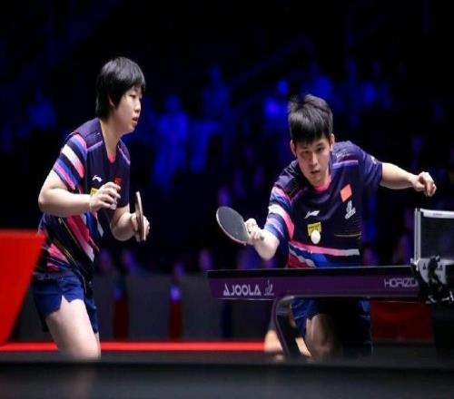 林詩(shī)棟蒯曼30戰(zhàn)勝約內(nèi)斯庫(kù)斯佐科斯，晉級(jí)混雙決賽