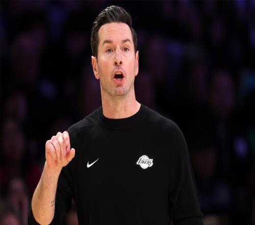 湖人隊艾頓在主教練雷迪克賽后透露自己感到沮喪后，坦言了這一點
